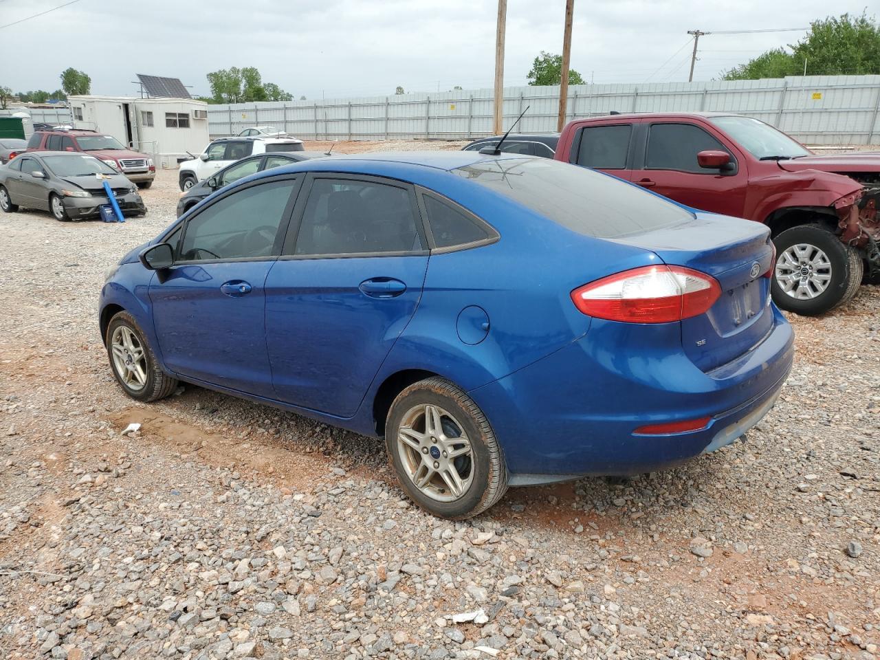 2019 Ford Fiesta Se - Image 2