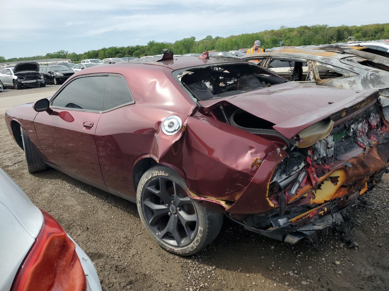 2018 Dodge Challenger R/T - Фото 2