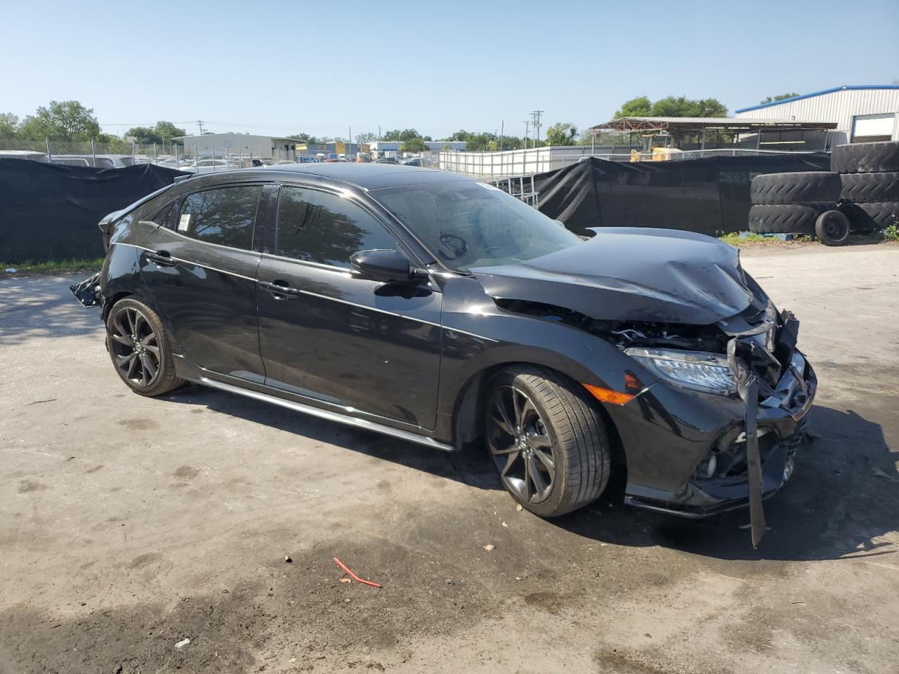 2019 Honda Civic Sport Touring - Фото 4