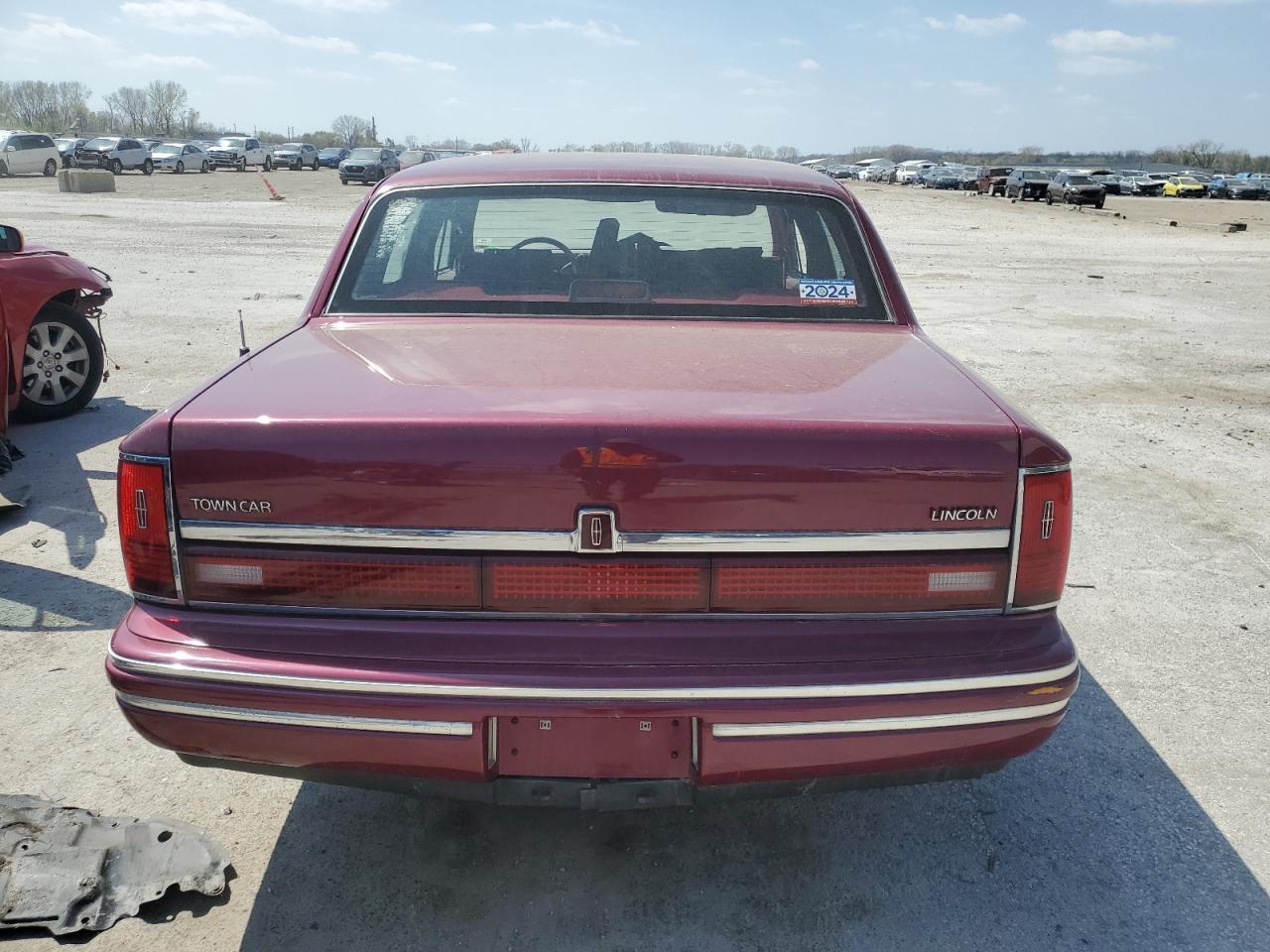 1991 Lincoln Town Car Executive - Фото 6