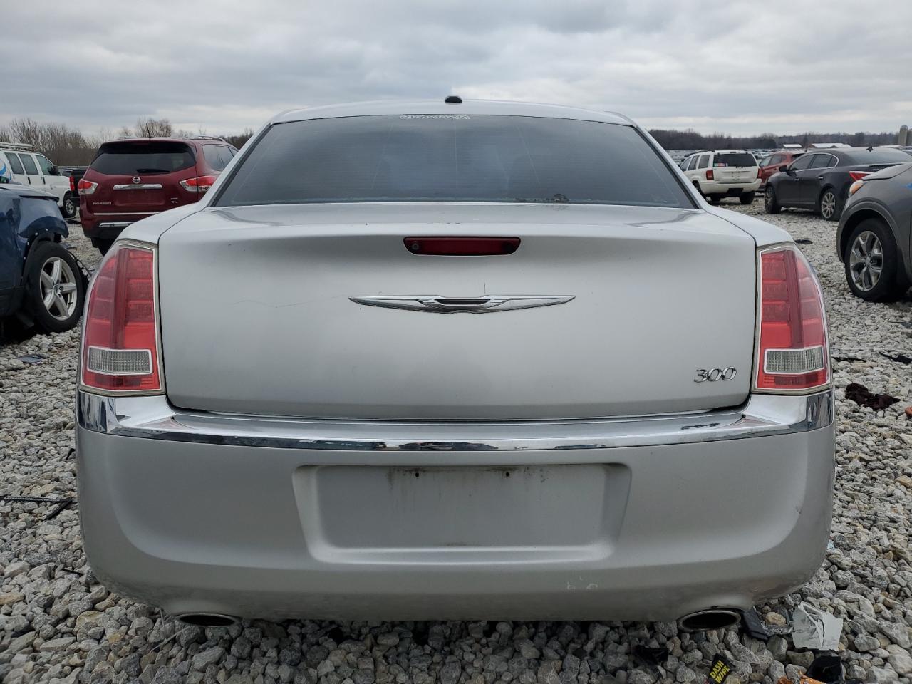 2012 Chrysler 300 Limited - Фото 6