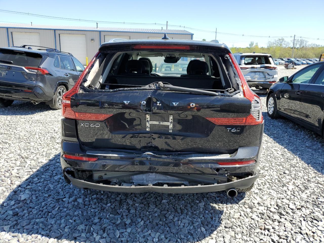 2018 Volvo Xc60 T6 Momentum - Image 6