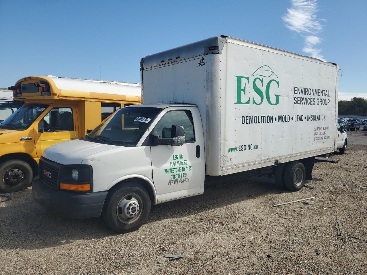 2015 GMC Savana Cutaway G3500