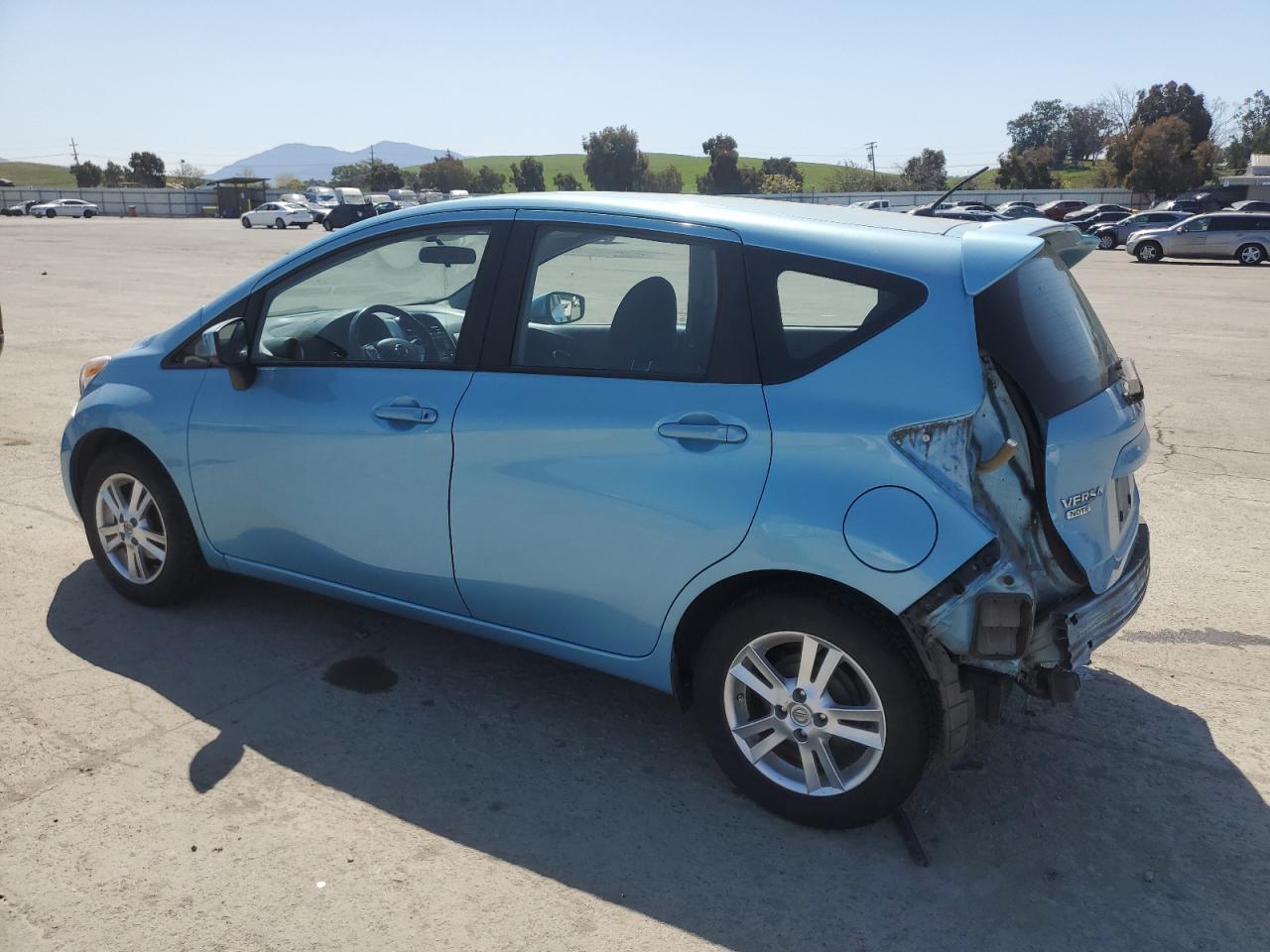 2015 Nissan Versa Note S - Фото 2