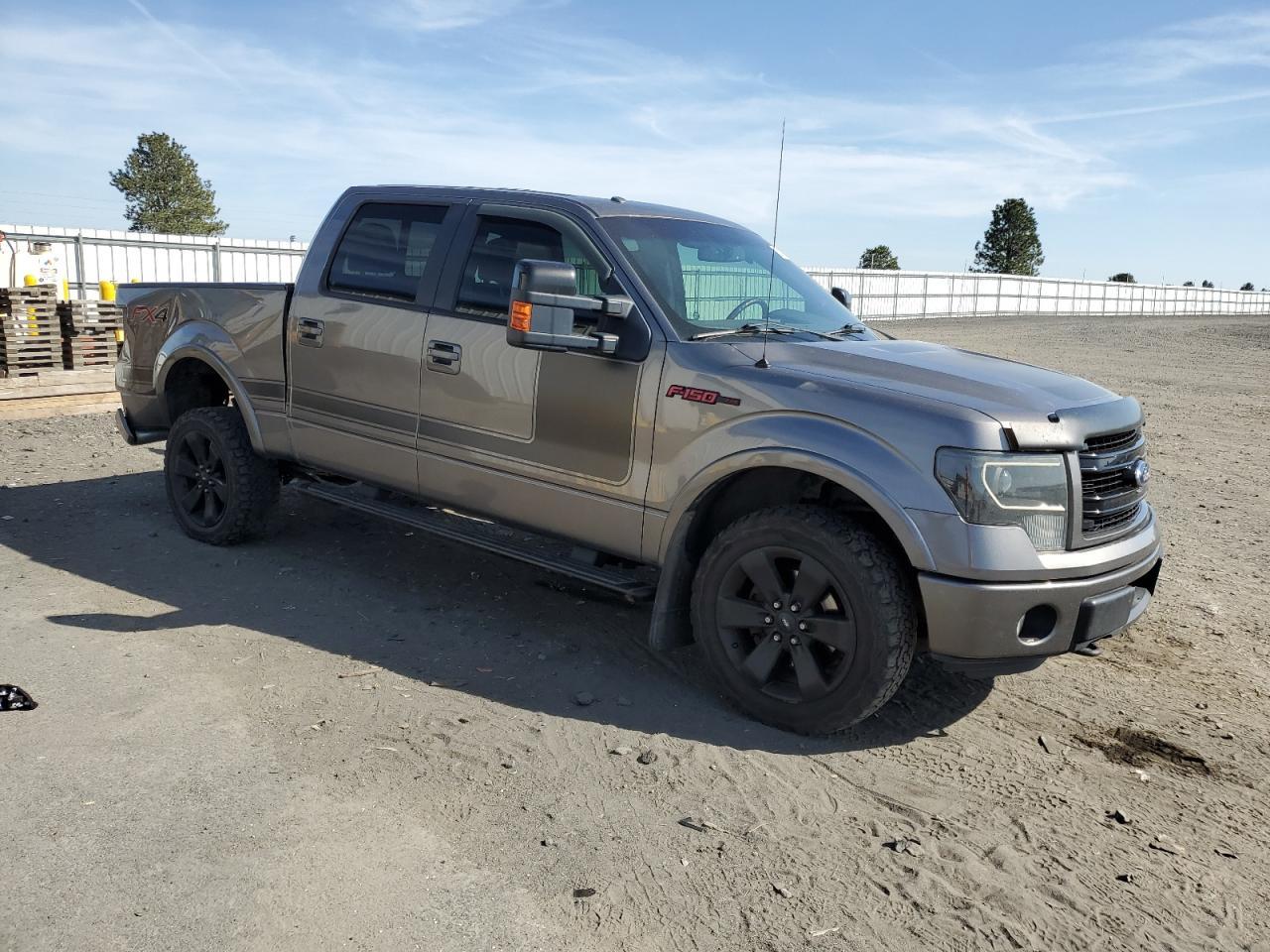2013 Ford F150 Supercrew - Image 4