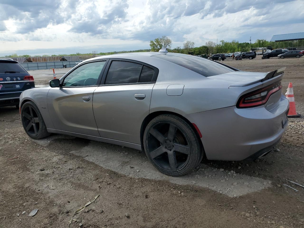 2016 Dodge Charger R/T - Фото 2