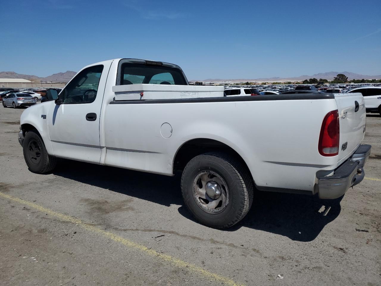 2004 Ford F-150 Heritage Classic - Image 2