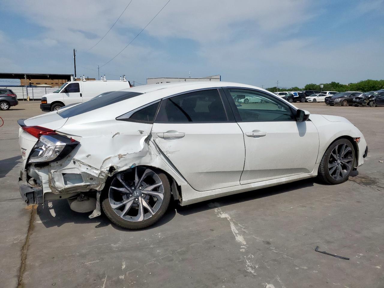 2019 Honda Civic Sport - Image 3