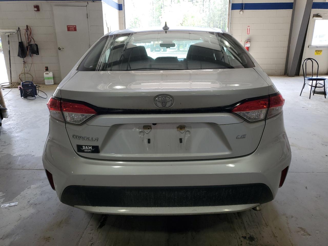 2020 Toyota Corolla Le - Фото 6