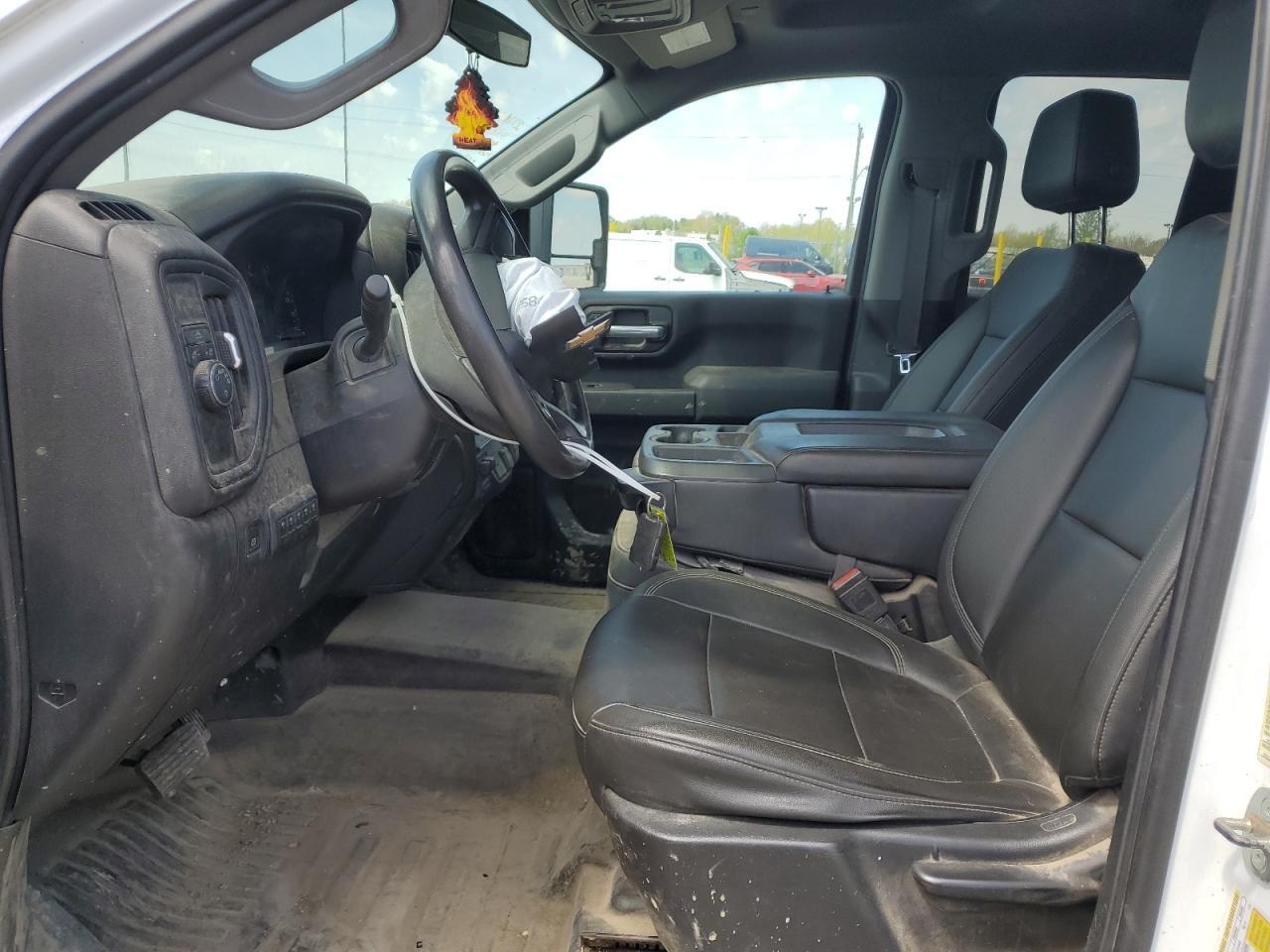 2020 Chevrolet Silverado C2500 Heavy Duty - Фото 7