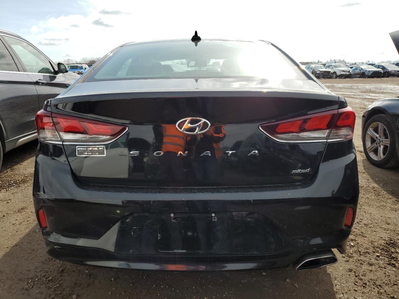 2018 Hyundai Sonata Sport - Image 6