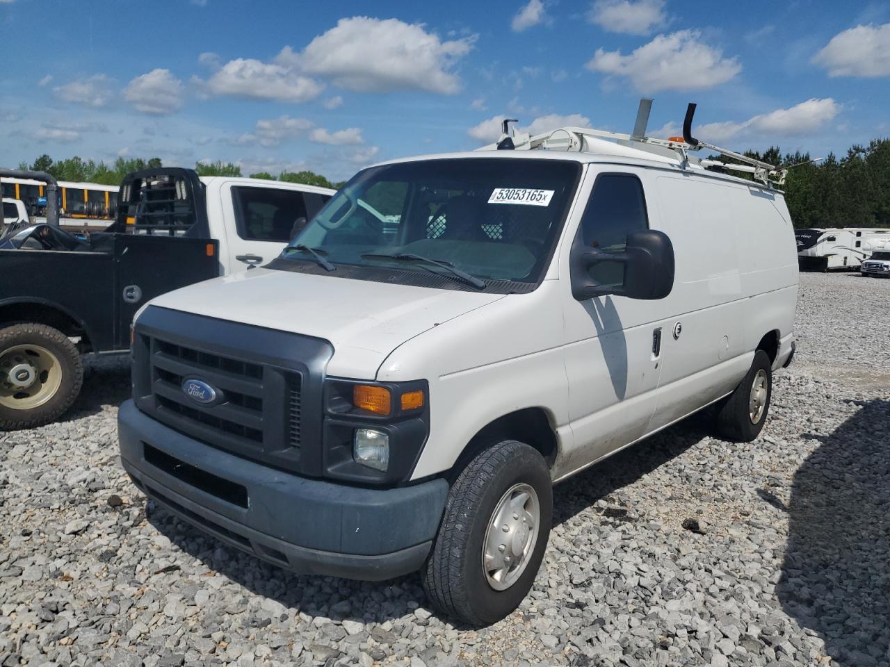 2009 Ford Econoline E350 Super Duty Van - Image 2