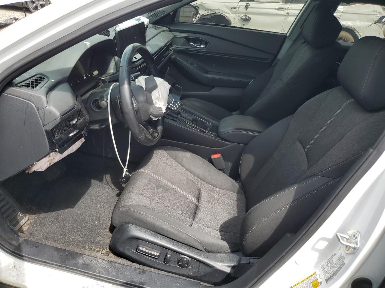 2023 Honda Accord Hybrid Sport - Image 7