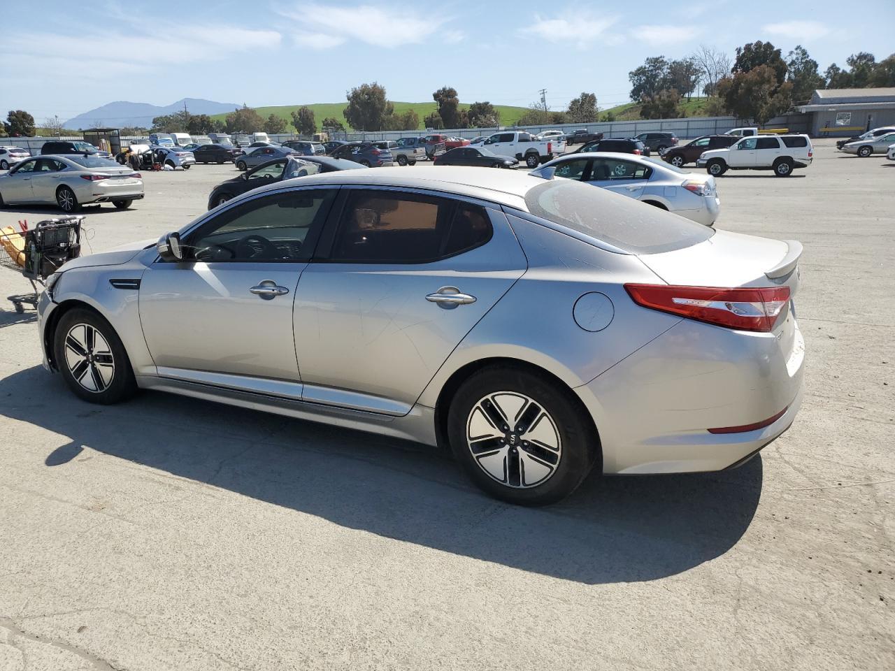 2011 Kia Optima Hybrid - Фото 2