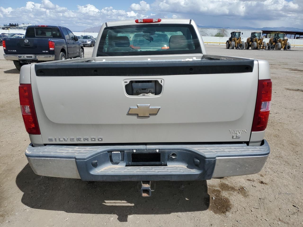 2008 Chevrolet Silverado C1500 - Фото 6