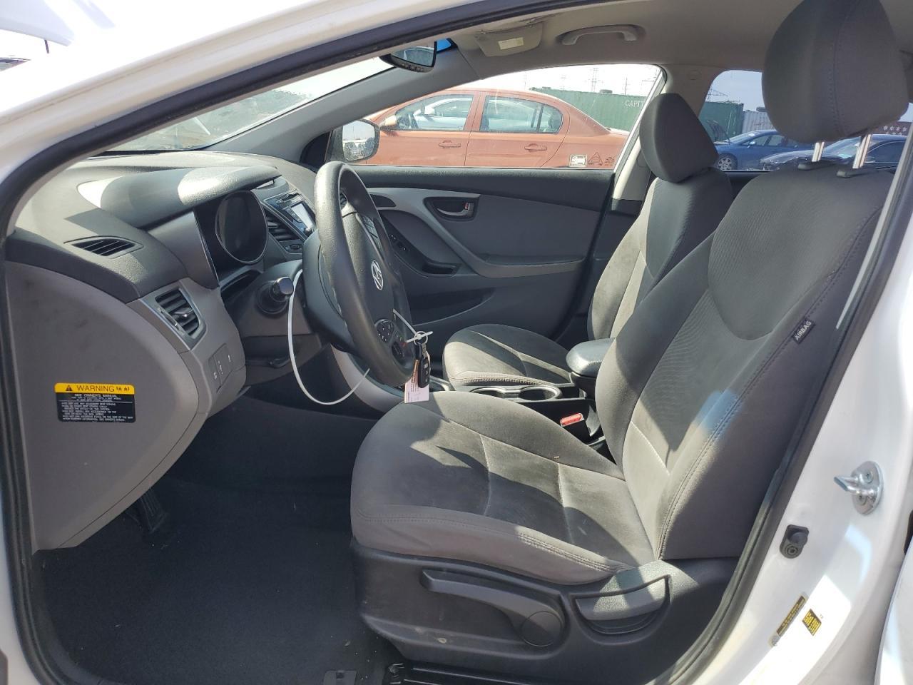 2014 Hyundai Elantra Se - Фото 7