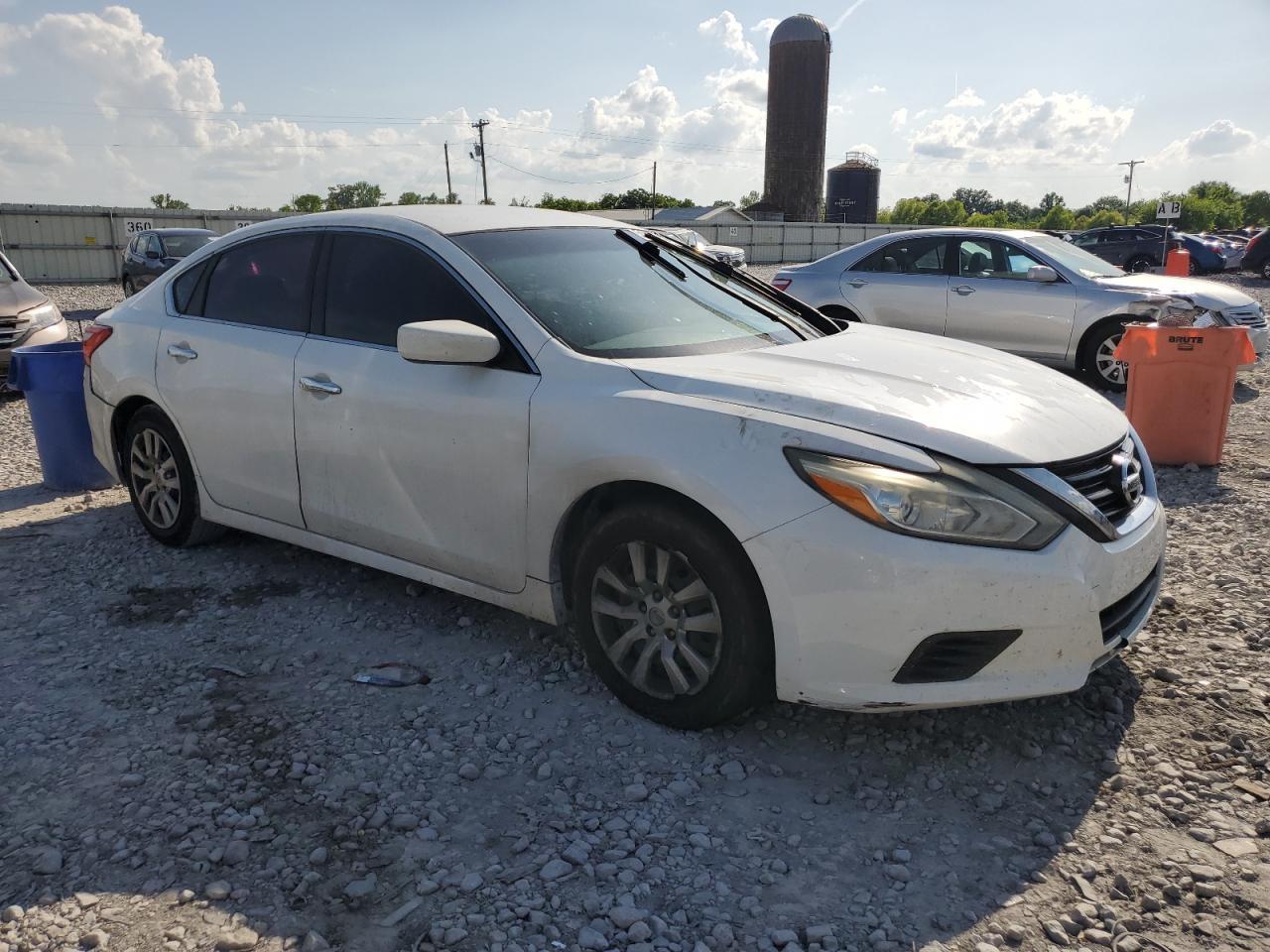 2016 Nissan Altima 2.5 - Image 4
