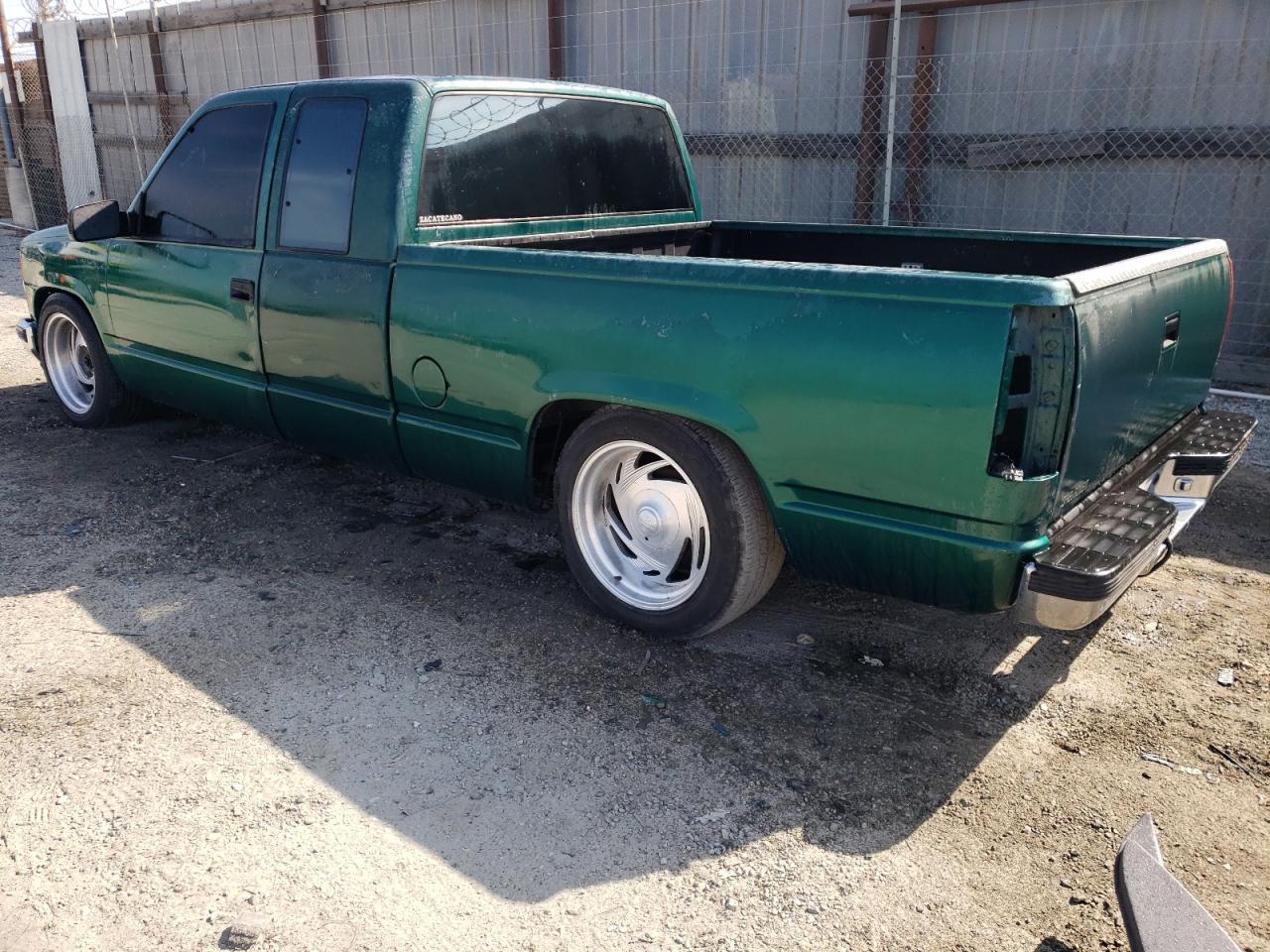 1993 Chevrolet Gmt-400 C1500 - Фото 2