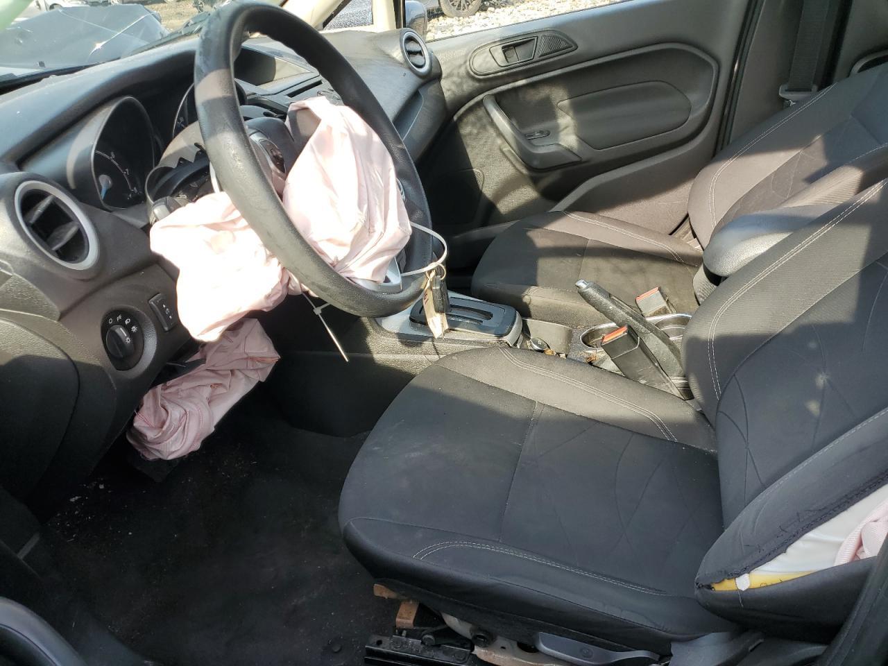 2019 Ford Fiesta Se - Фото 7