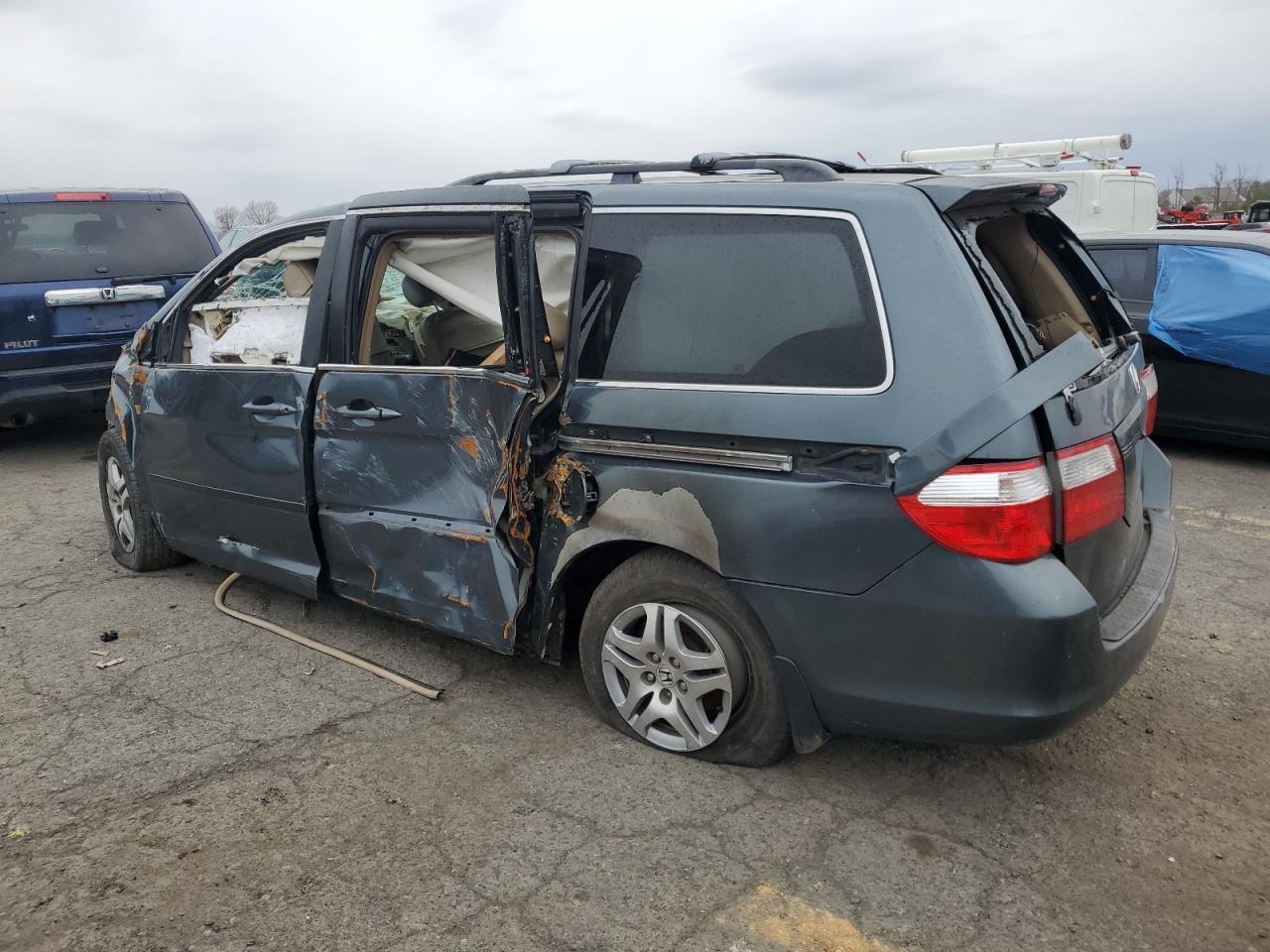 2005 Honda Odyssey Exl - Фото 2