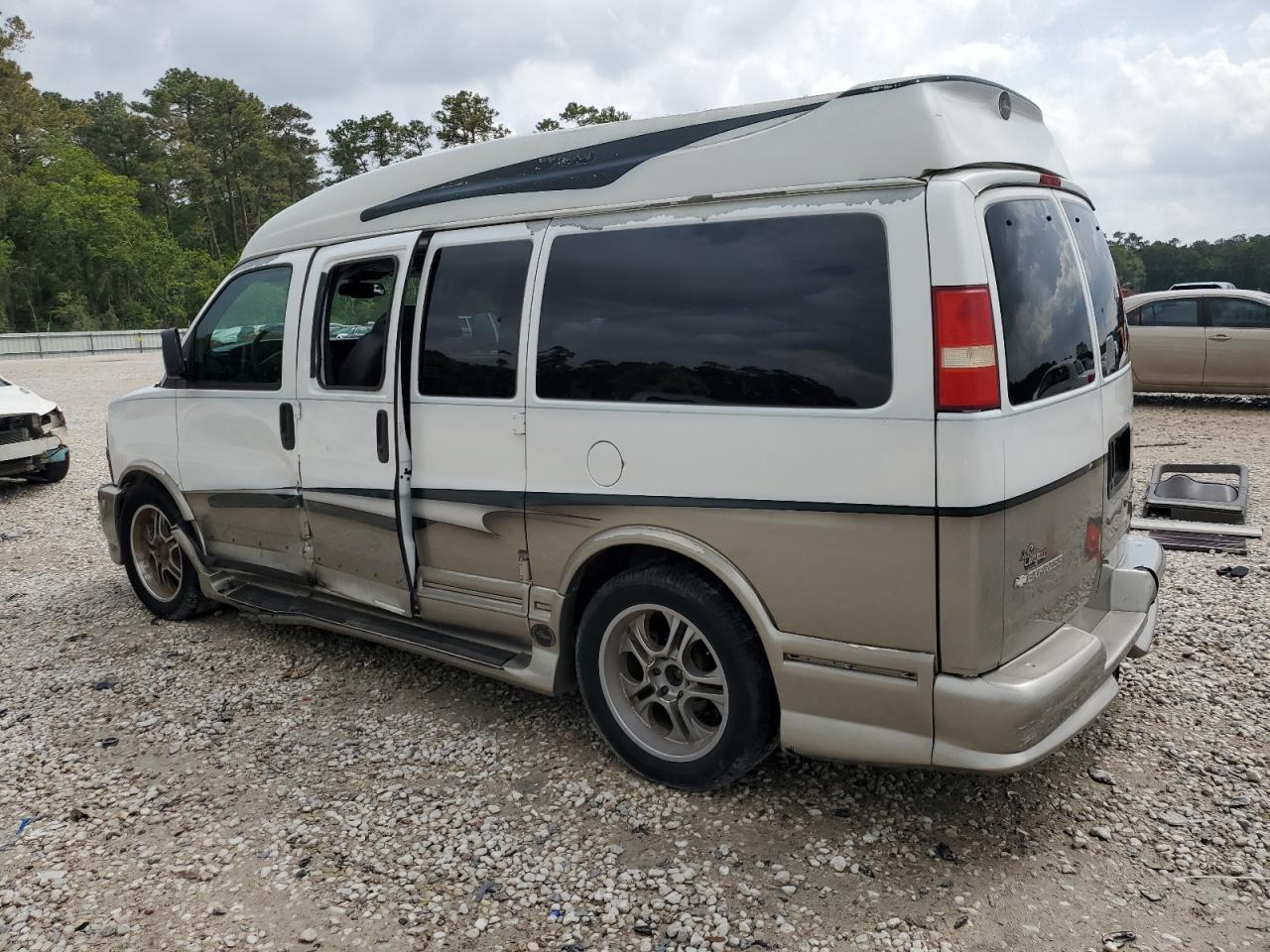 2005 Chevrolet Express G1500 - Фото 2