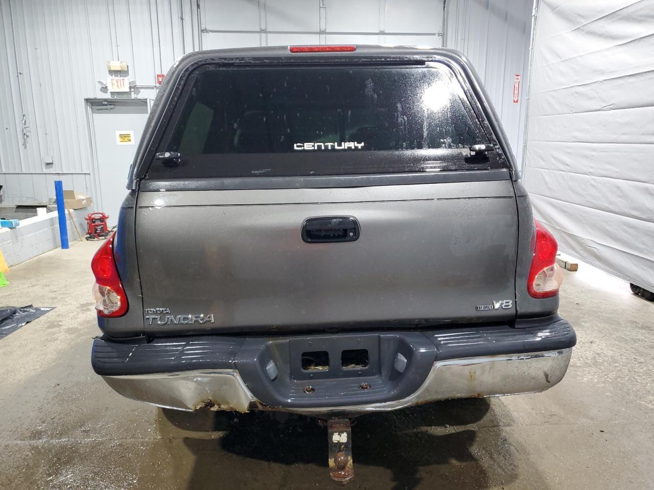 2004 Toyota Tundra Access Cab Sr5 - Image 6