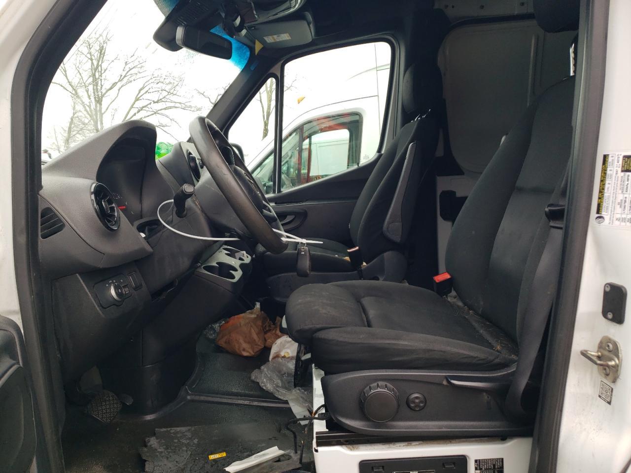 2019 Mercedes-Benz Sprinter 2500/3500 - Фото 7