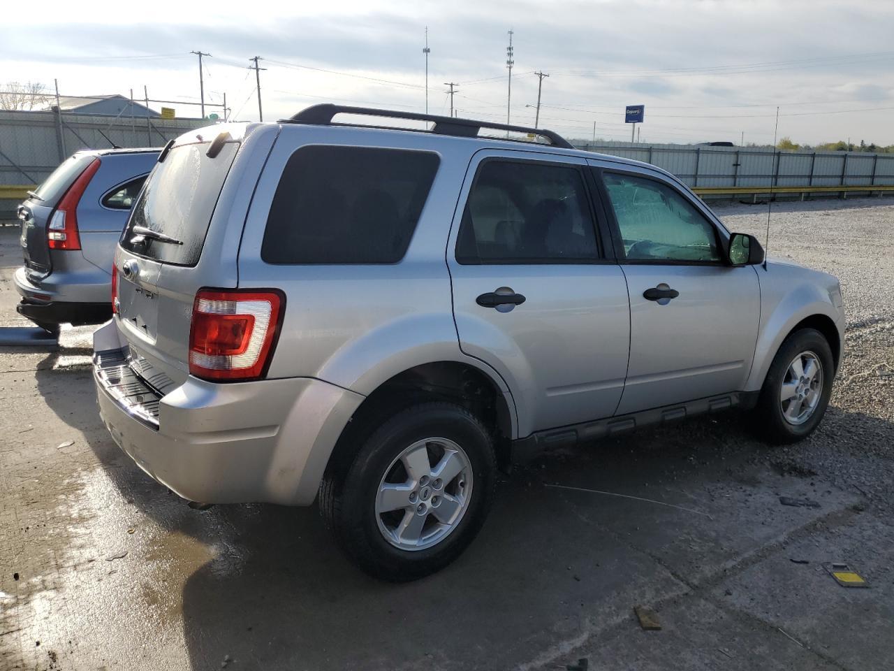 2012 Ford Escape Xlt - Фото 3