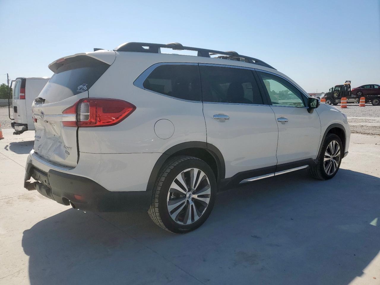 2020 Subaru Ascent Touring - Фото 3