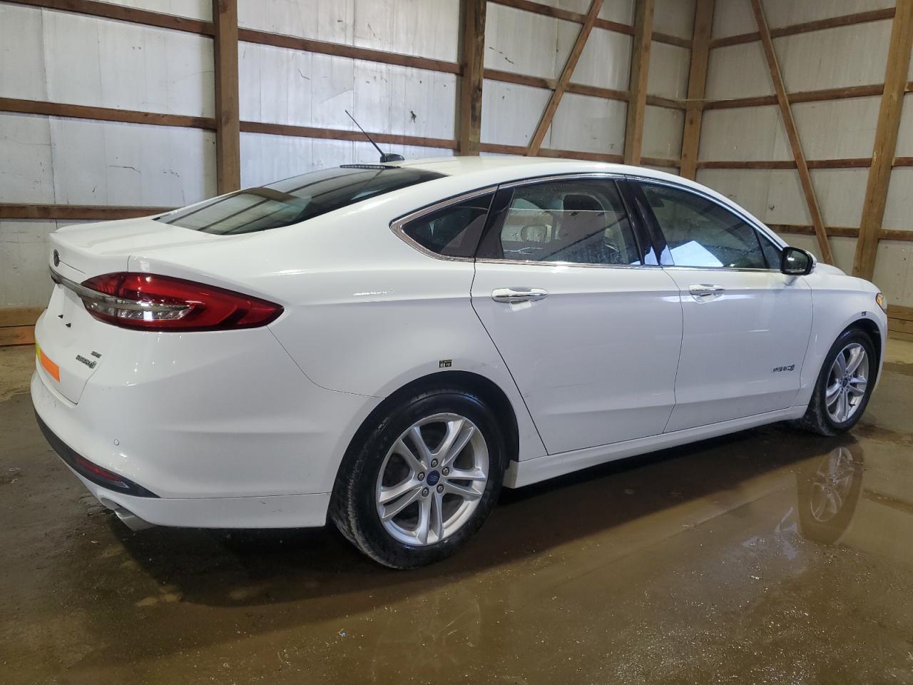 2018 Ford Fusion Se Hybrid - Image 3