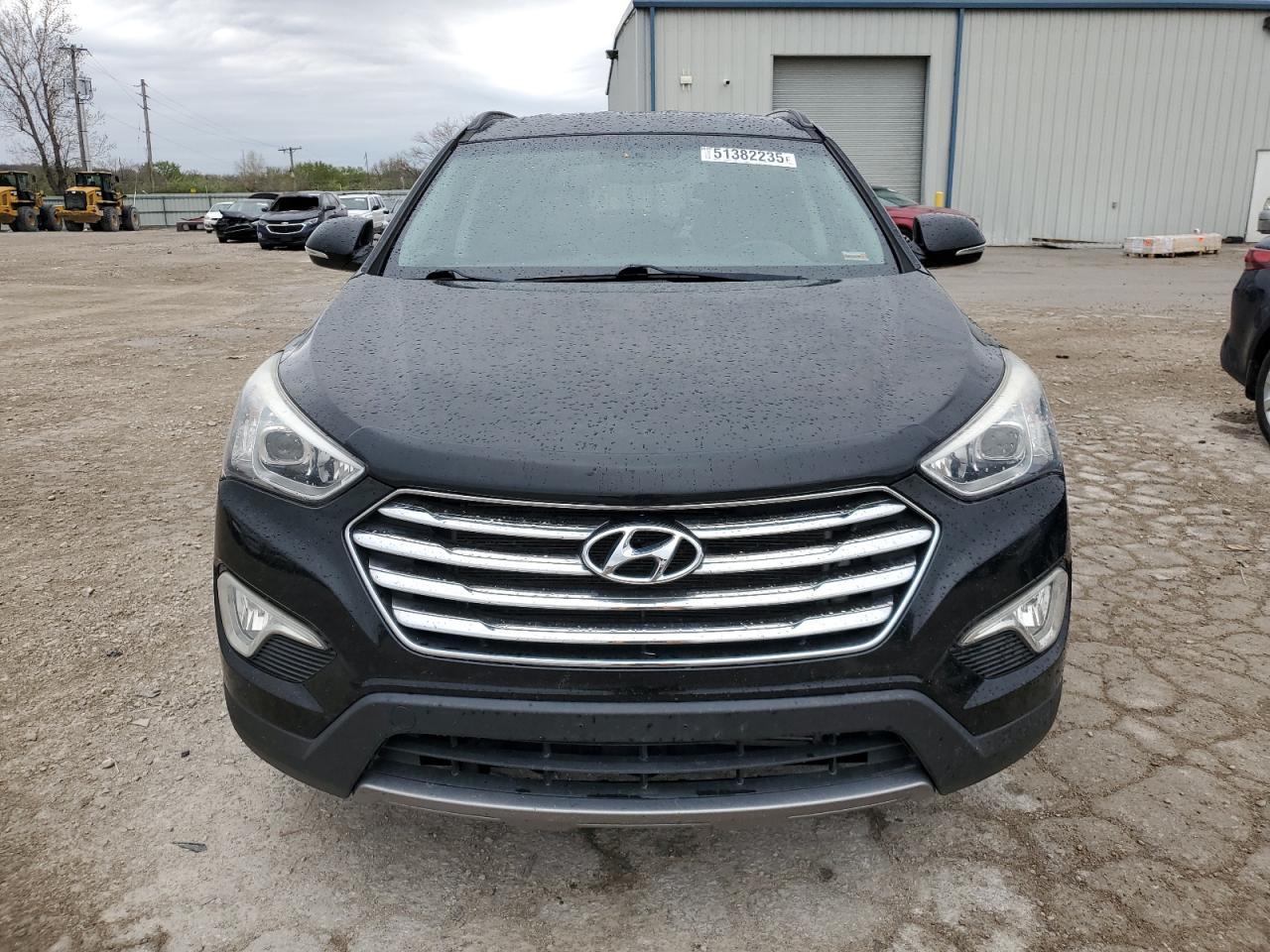2014 Hyundai Santa Fe Gls - Image 5