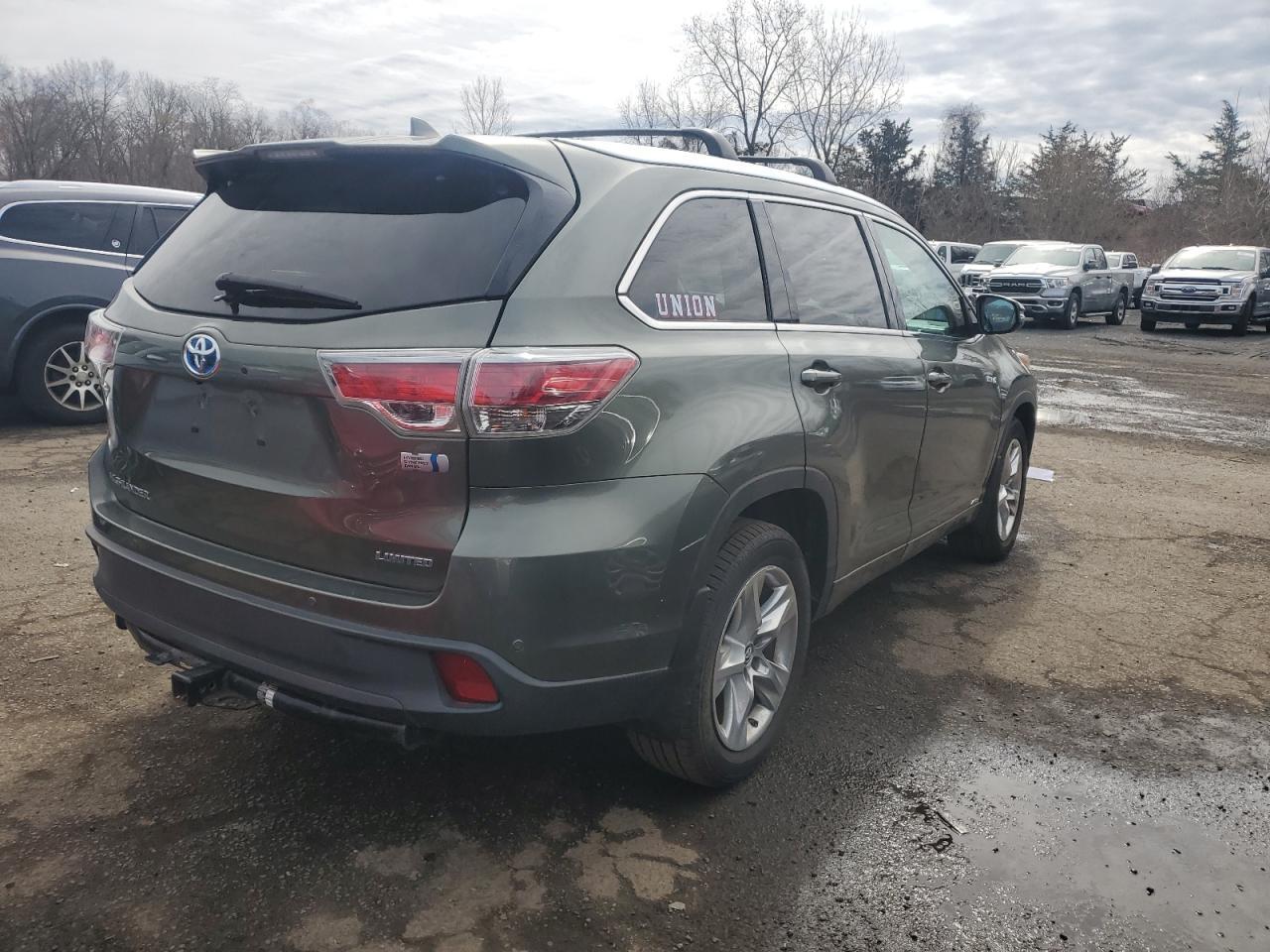 2016 Toyota Highlander Hybrid Limited - Image 3