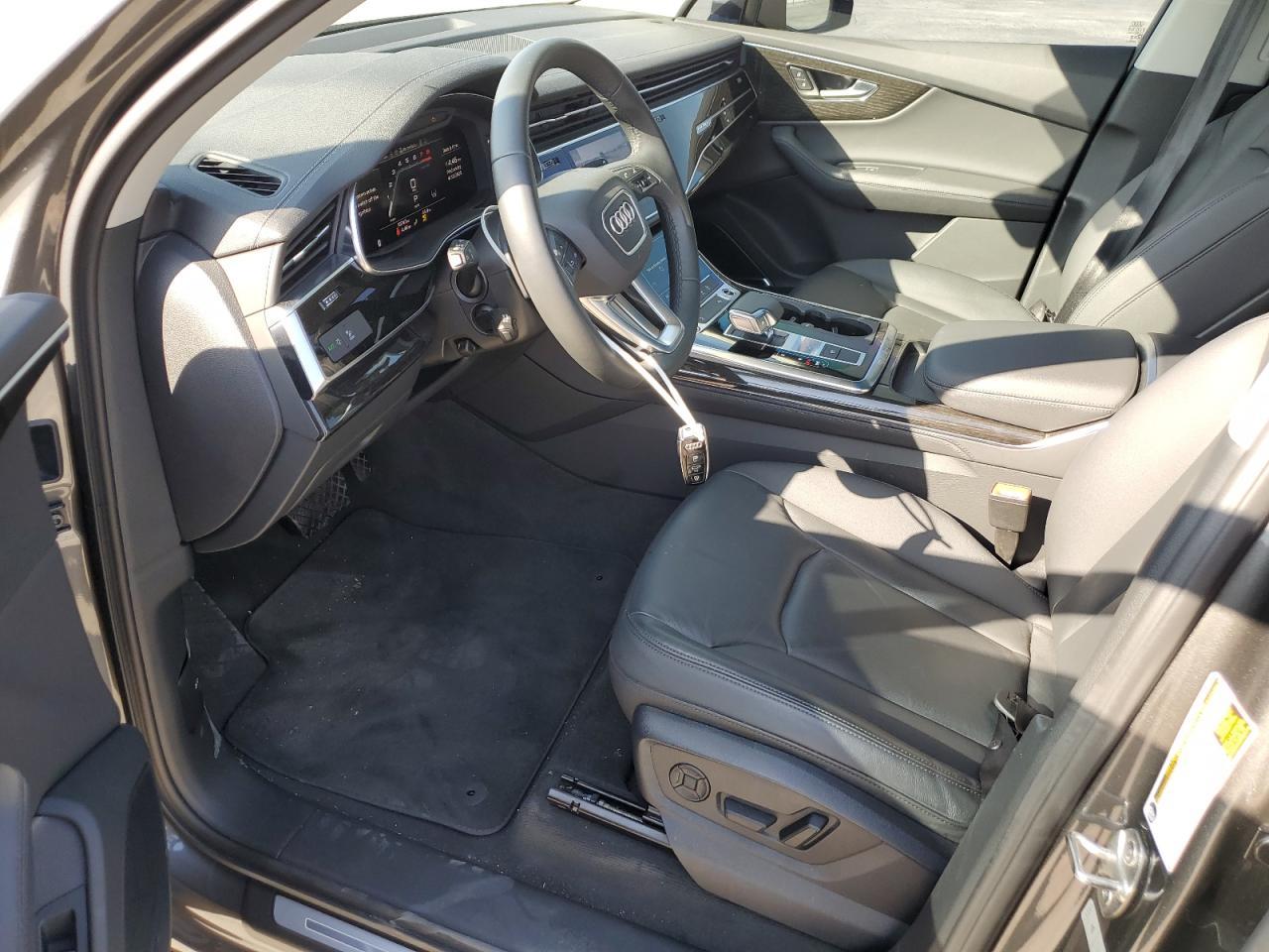 2024 Audi Q7 Premium Plus - Image 7