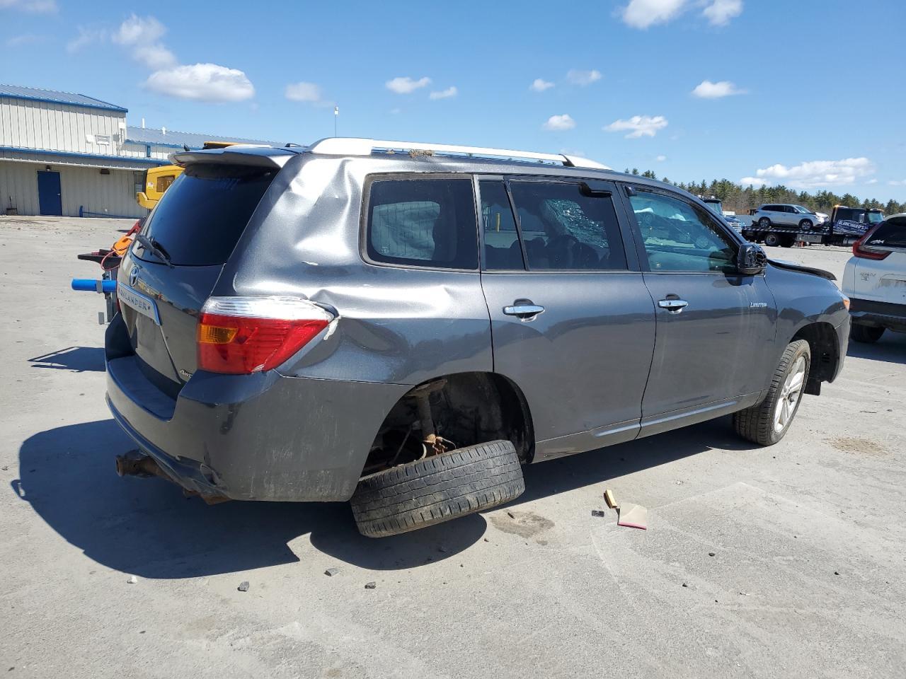 2010 Toyota Highlander Limited - Image 3