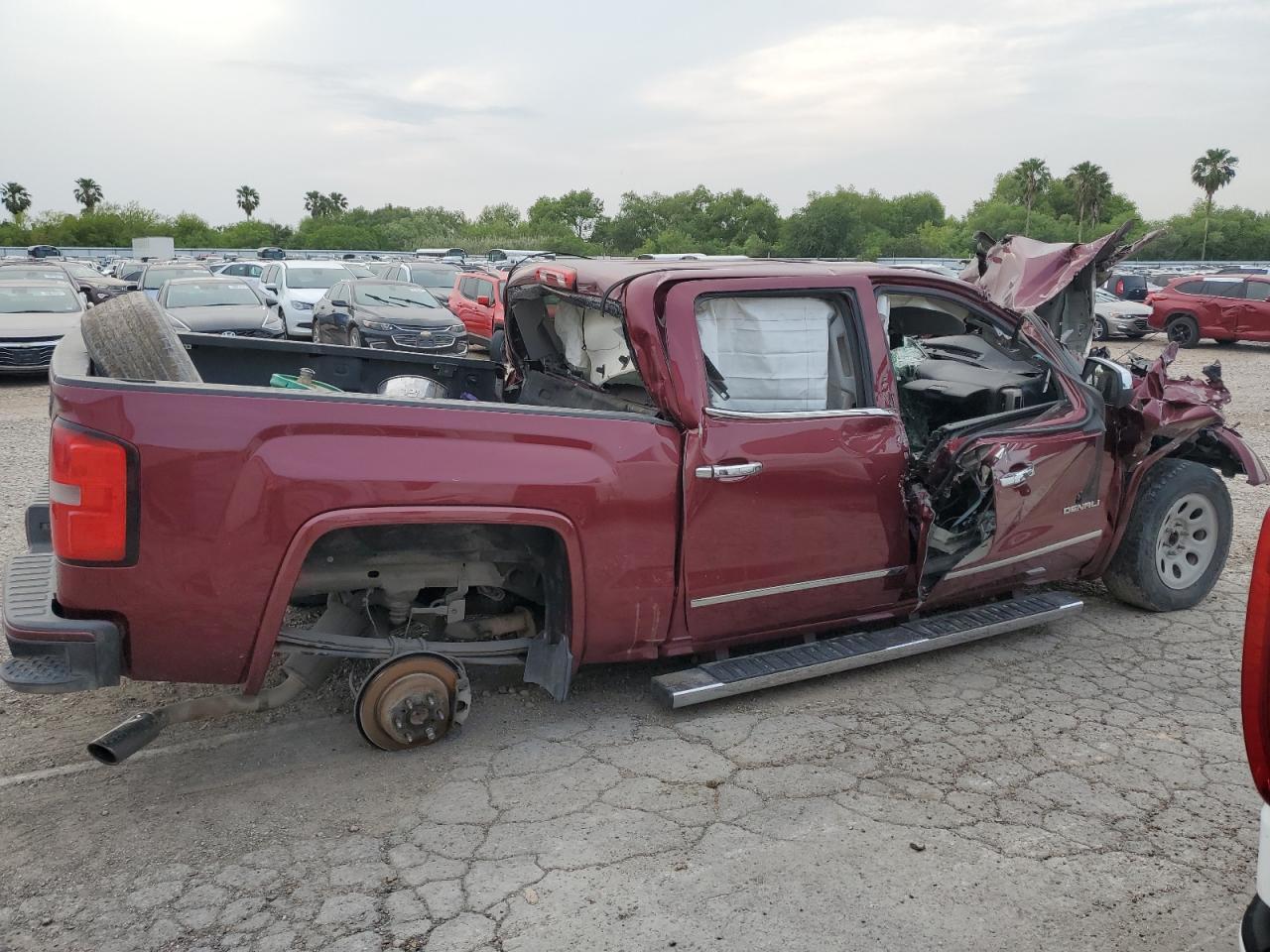 2015 GMC Sierra K1500 Denali - Image 3