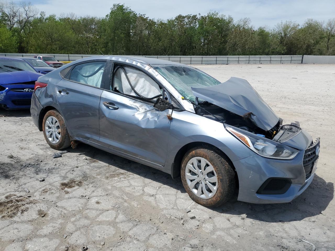 2018 Hyundai Accent Se - Фото 4