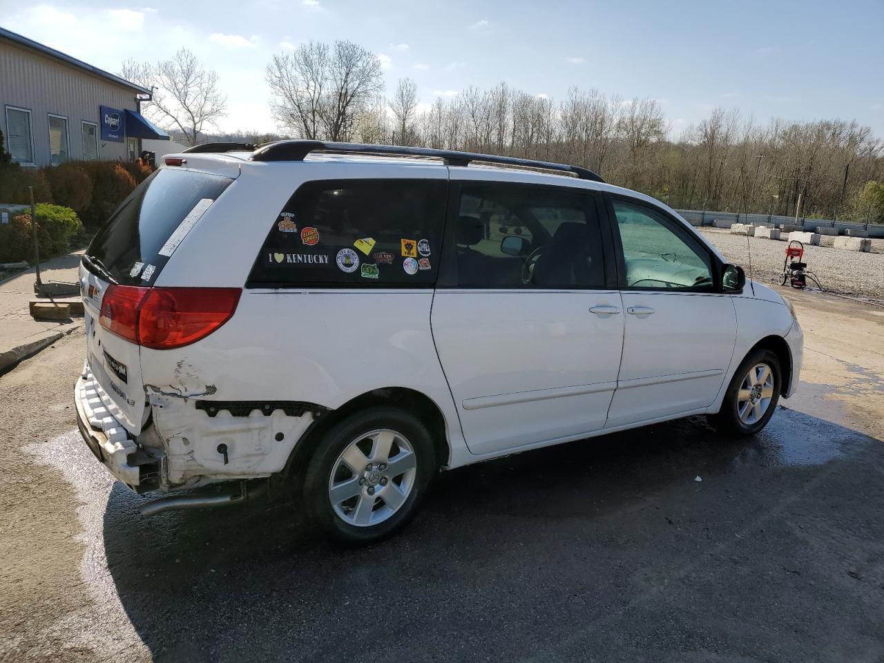 2007 Toyota Sienna Ce - Фото 3