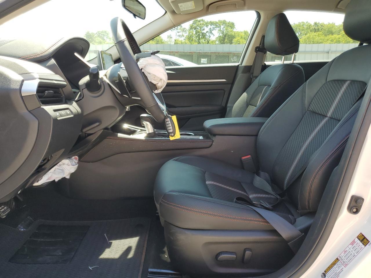 2024 Nissan Altima Sr - Image 7