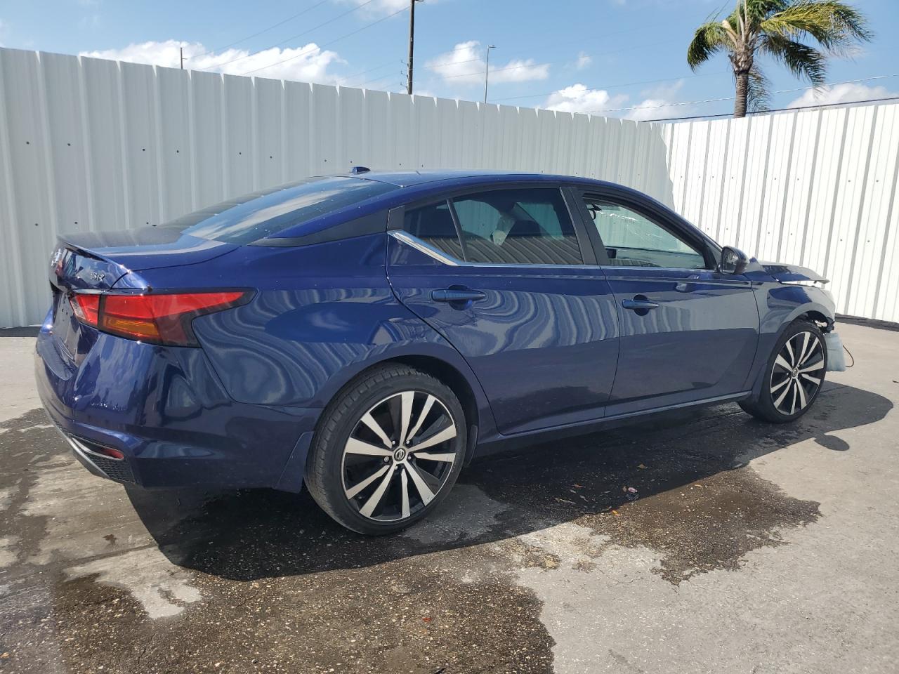 2019 Nissan Altima 2.5 Sr - Фото 3