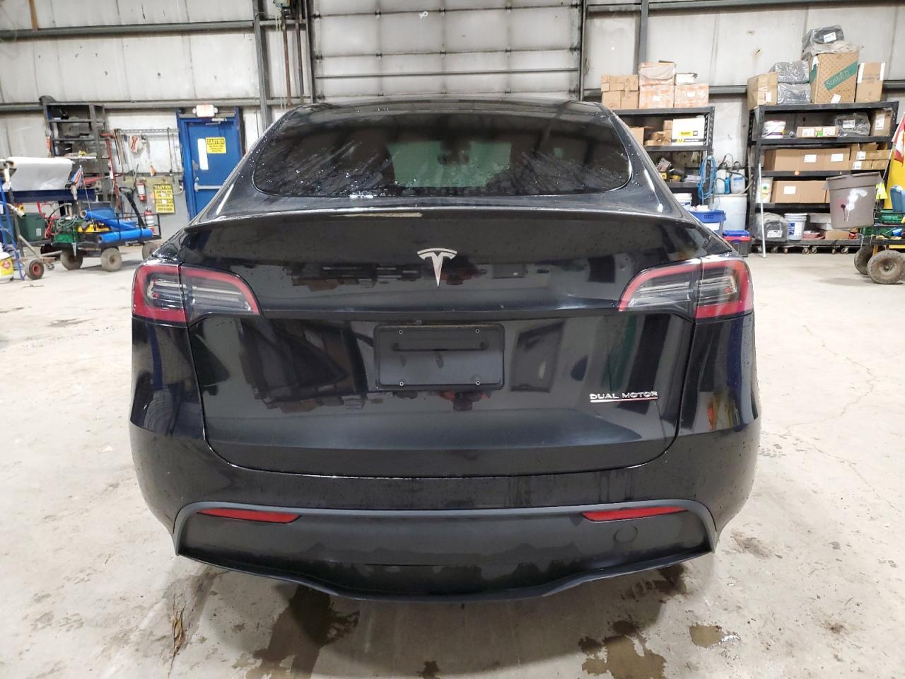 2022 Tesla Model Y - Image 6