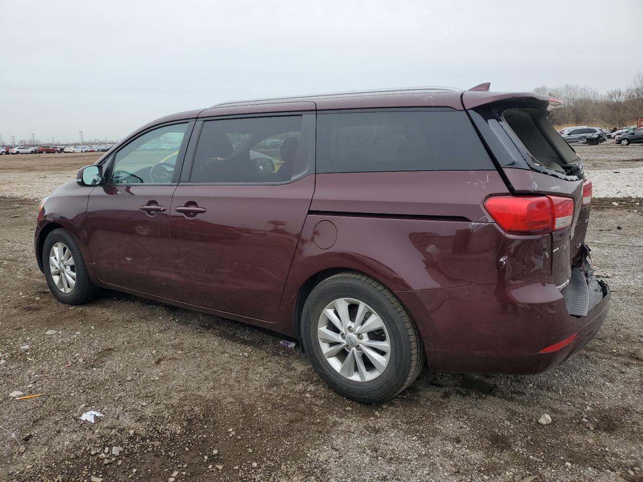 2017 Kia Sedona Lx - Image 2
