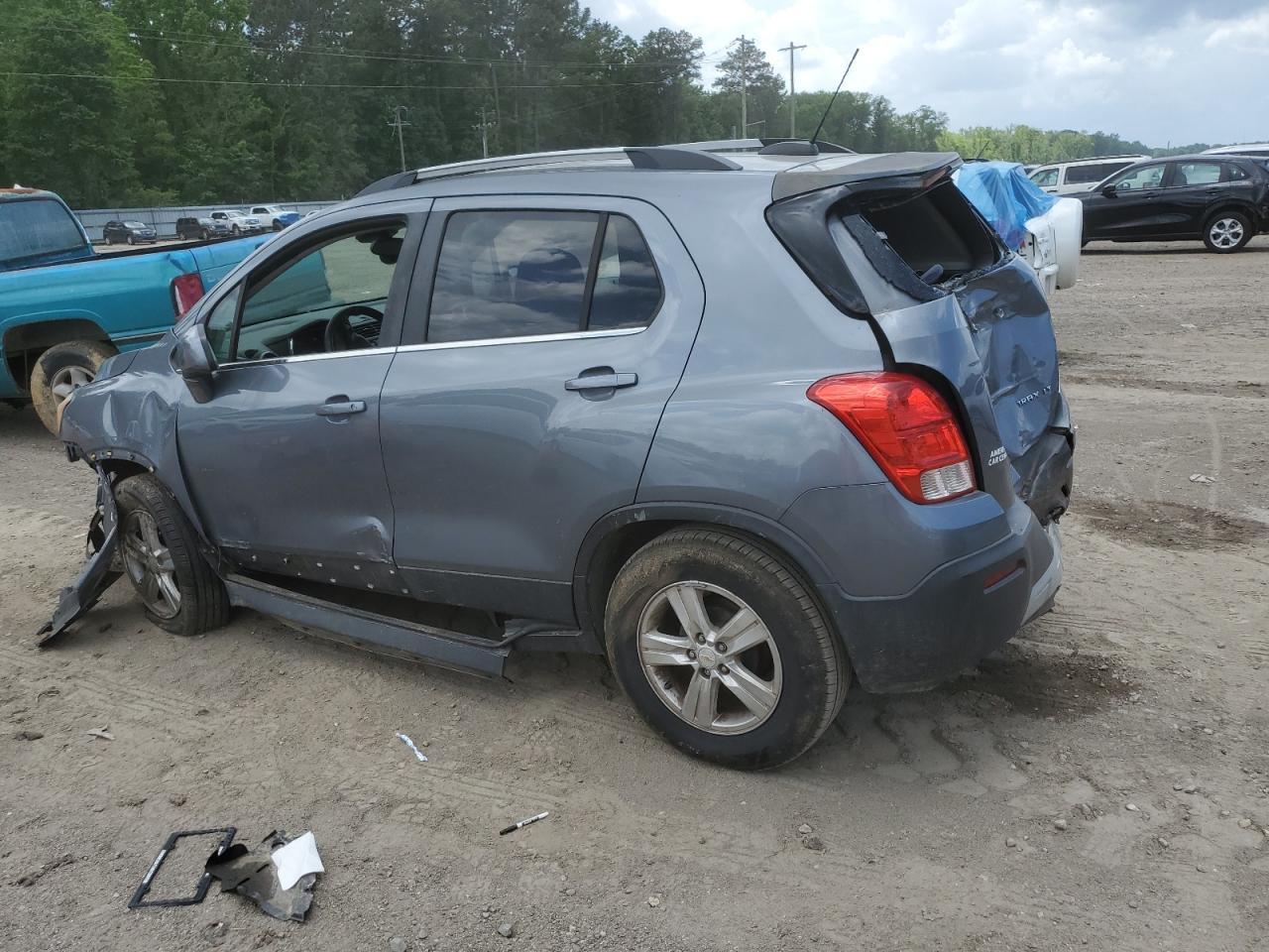 2015 Chevrolet Trax 1Lt - Image 2