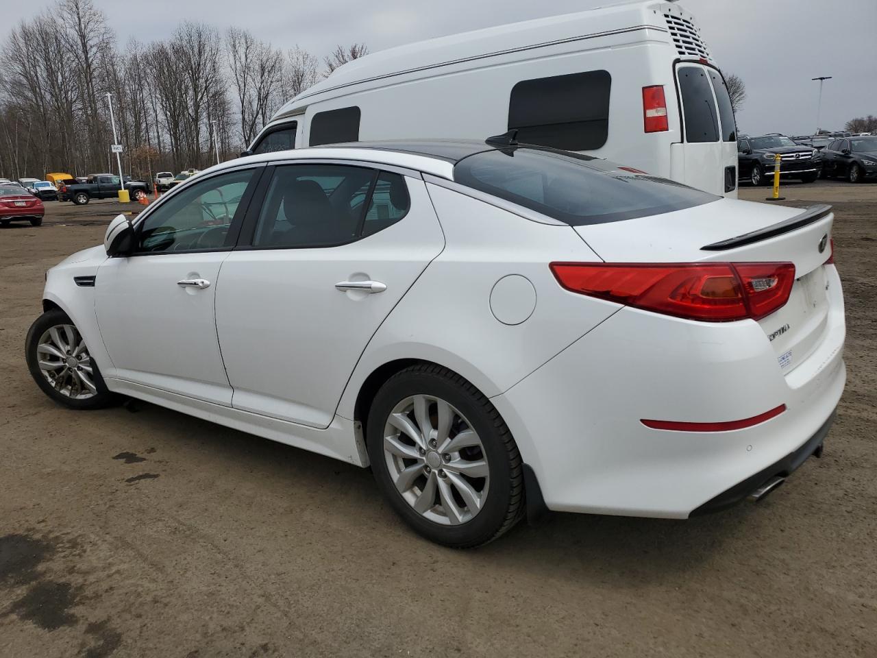 2015 Kia Optima Ex - Image 2