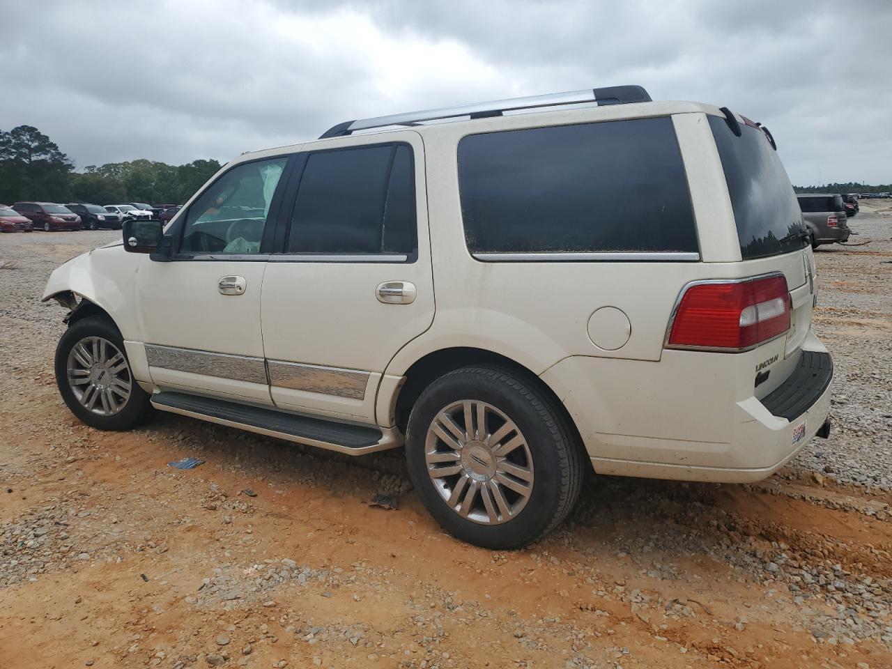 2008 Lincoln Navigator - Фото 2