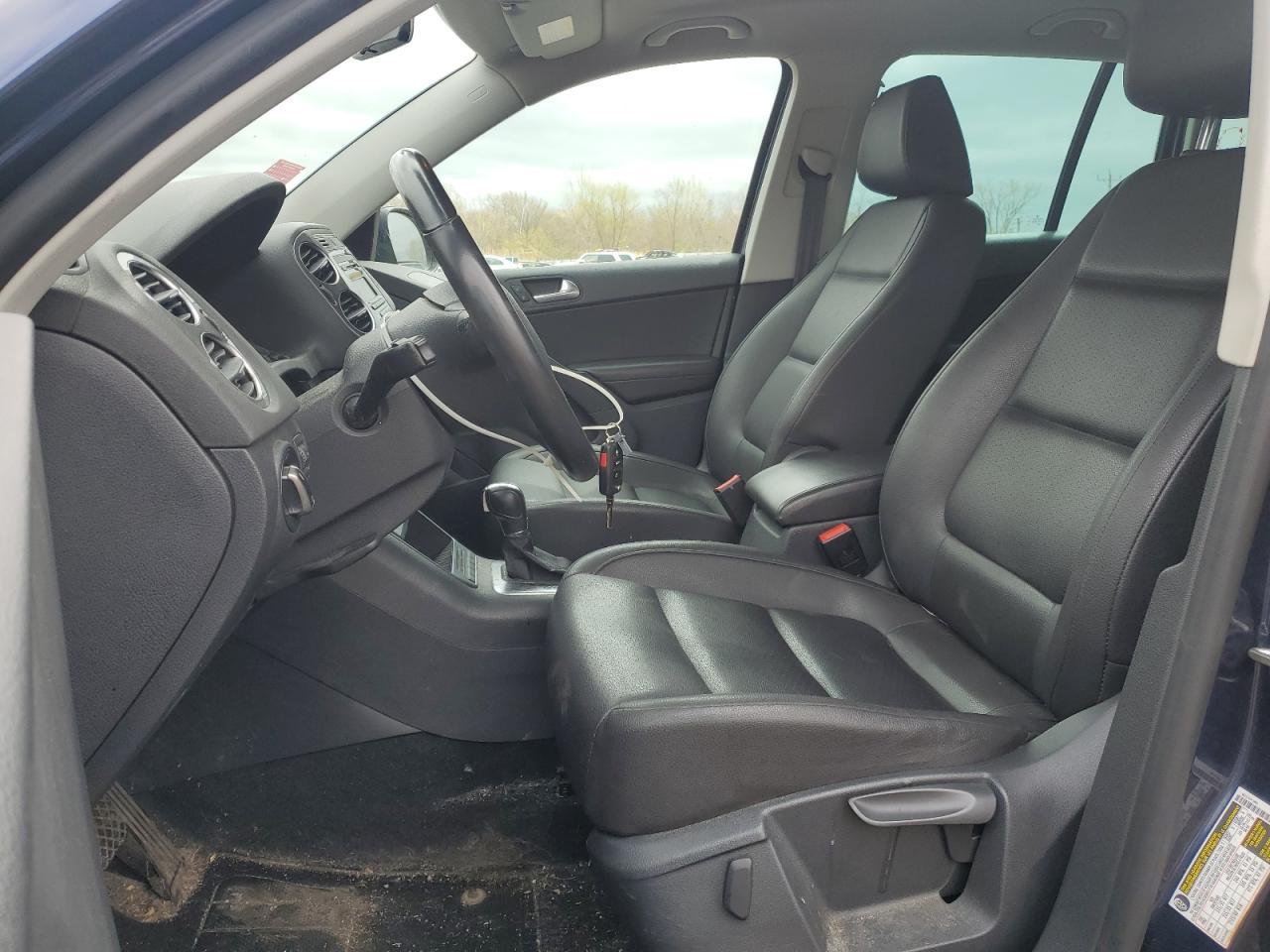2014 Volkswagen Tiguan S - Фото 7