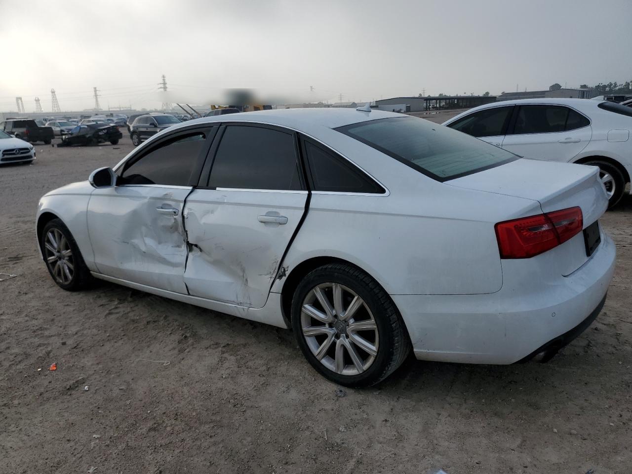 2013 Audi A6 Premium Plus - Фото 2