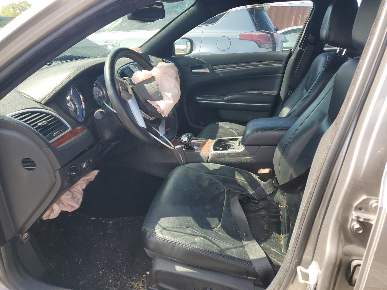 2014 Chrysler 300 - Фото 7