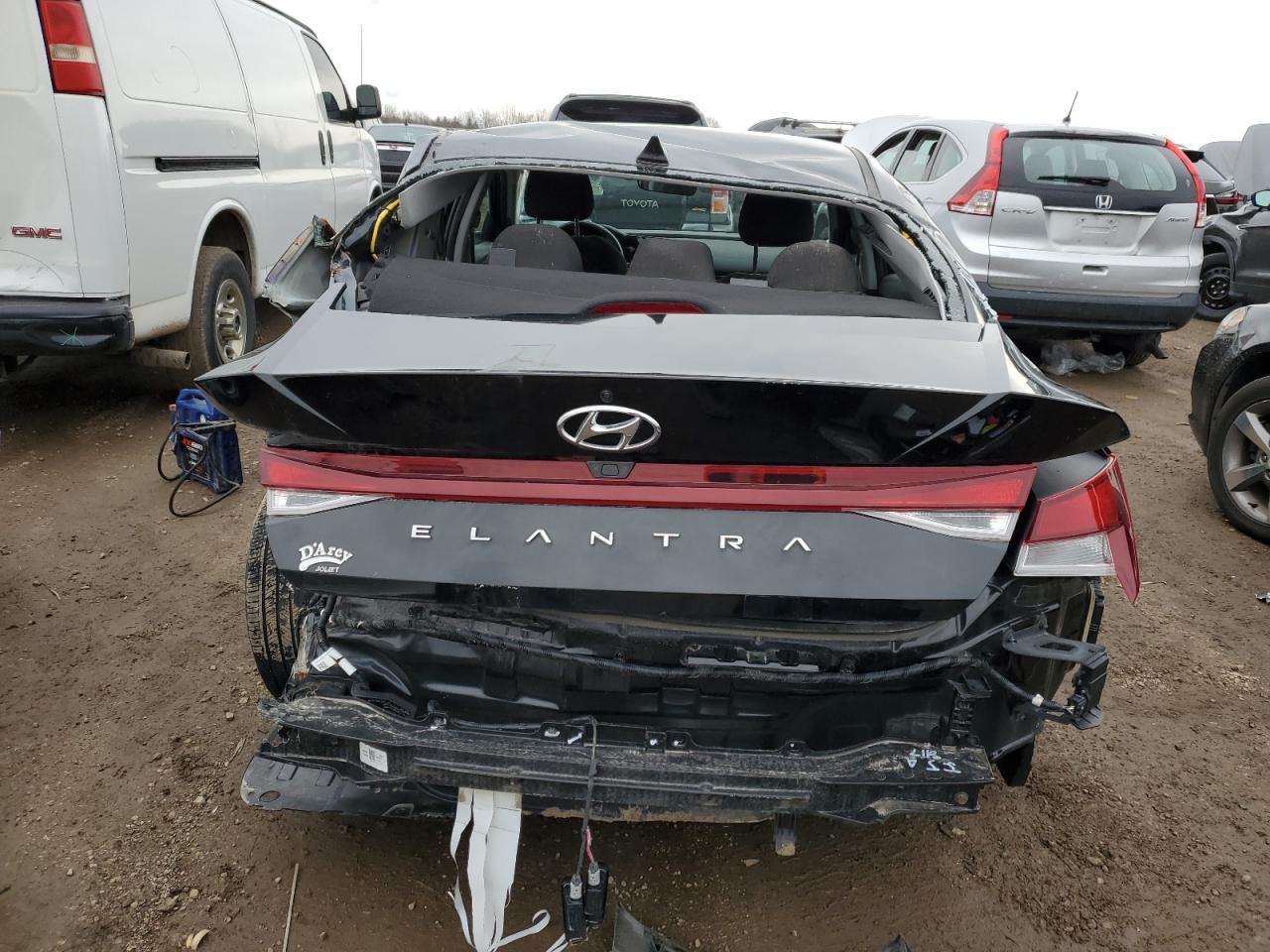 2022 Hyundai Elantra Sel - Фото 6