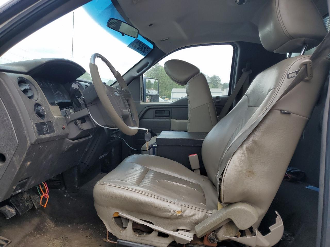 2010 Ford F150 - Image 7