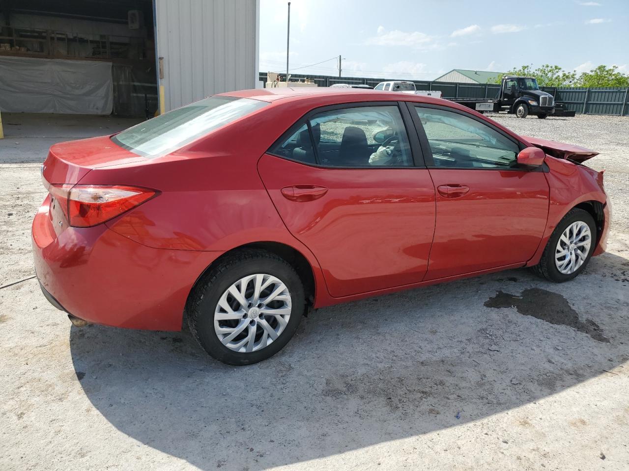 2018 Toyota Corolla L - Фото 3